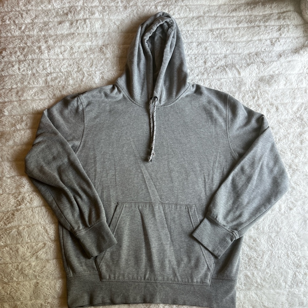 grey hoodie